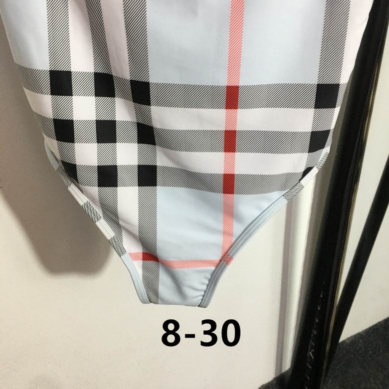 Burberry S-XL  (1)
